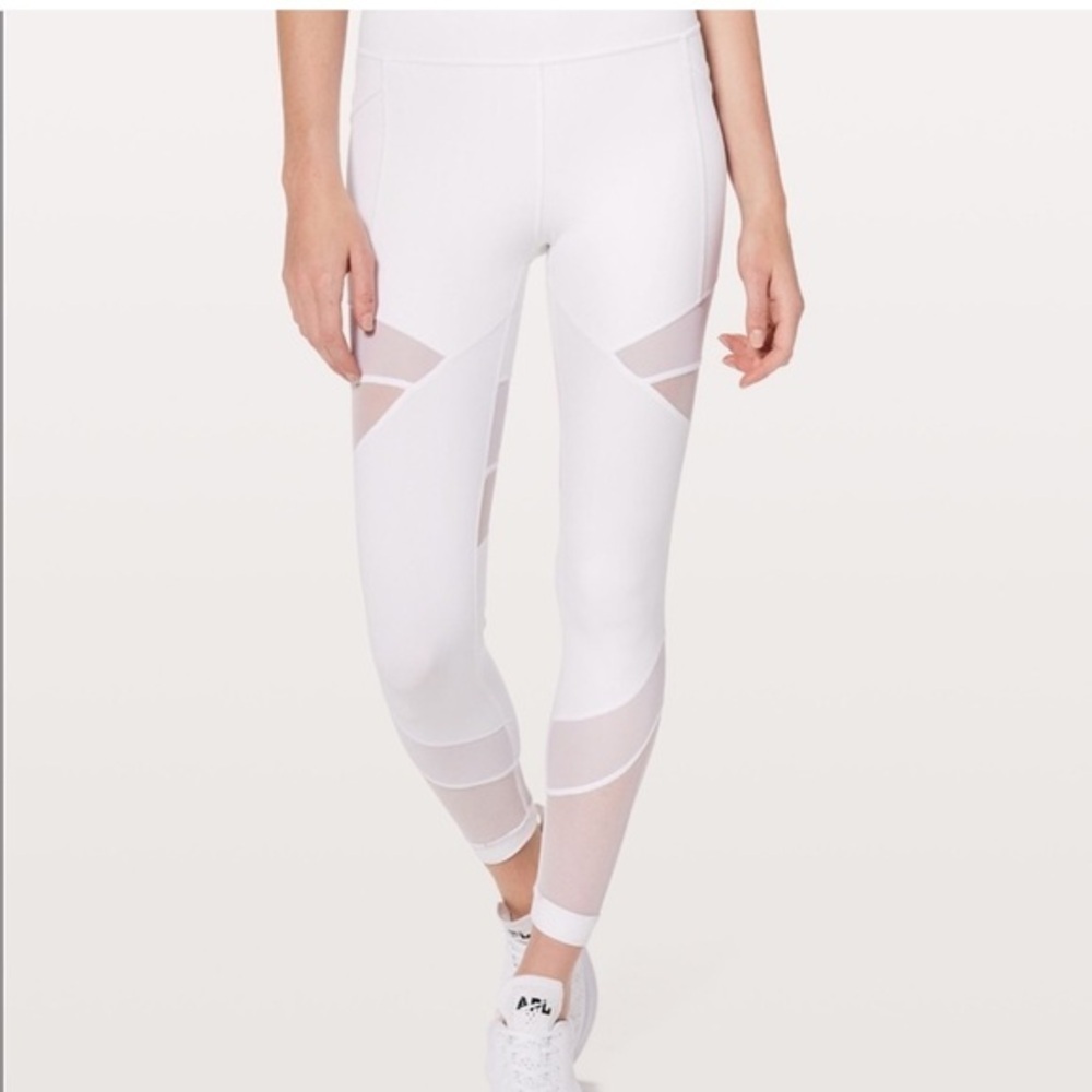 Lululemon- High Waisted-White Mesh Details-Leggings 10